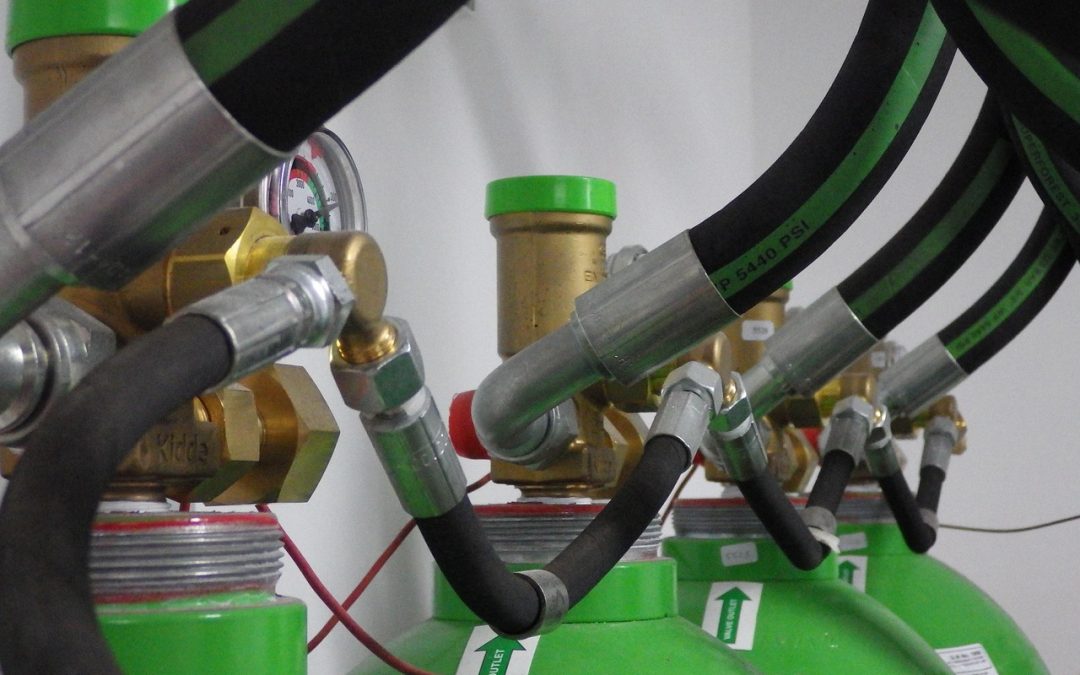 Dinas Damkar Majalengka Tanggap Darurat di Kebun Warga