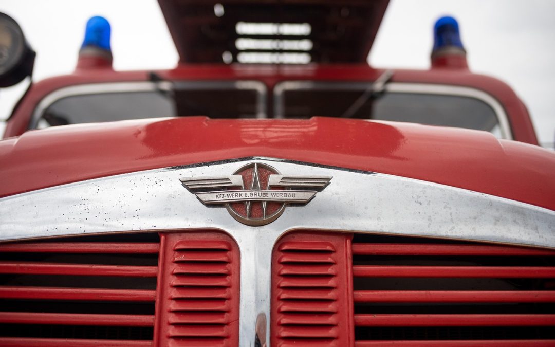 Dinas Damkar Majalengka Tanggap Darurat di Masjid